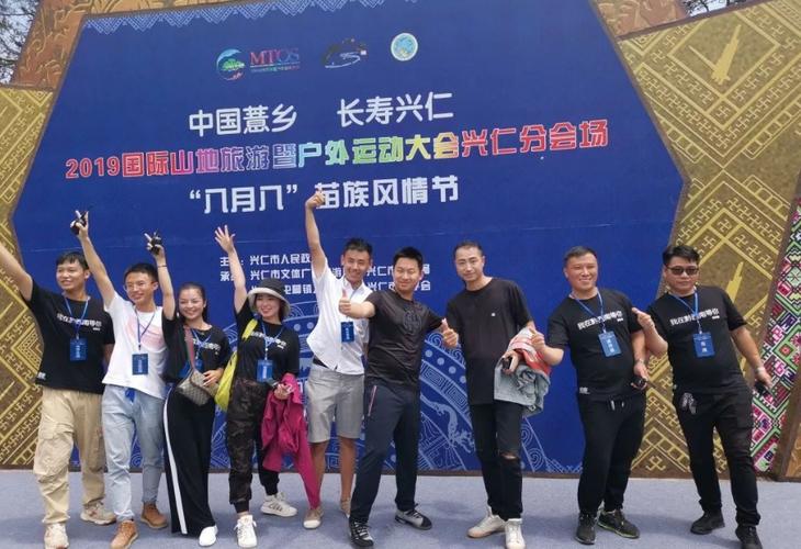 文化经纪人服务 连接艺术与市场的桥梁